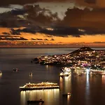 Penthouse Mar