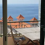 Penthouse Mar