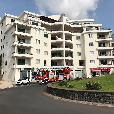 Penthouse Canico Mar Apartment Canico (Madeira)