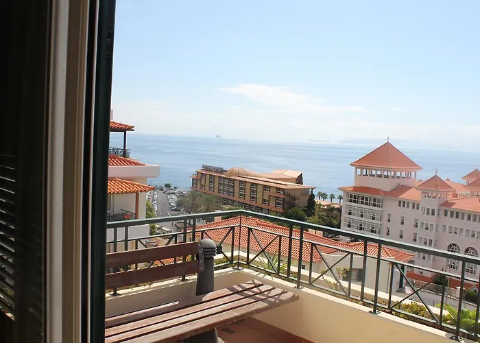 Penthouse Canico Mar *